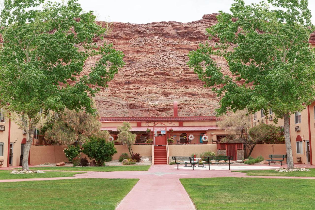 Aarchway Inn Moab Exterior photo